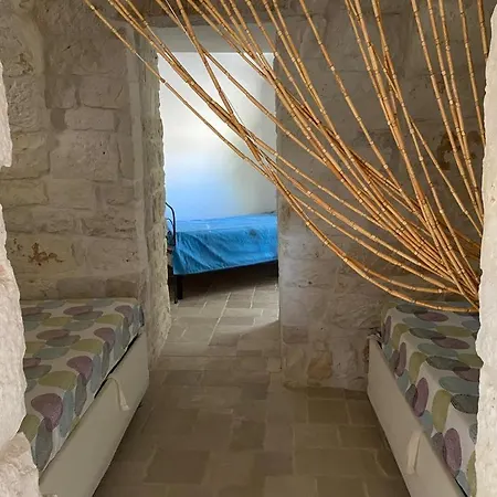 Trullo Raimondo بيت للعطل